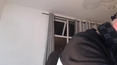 marinocalito online show from 12-05-25, 04:58