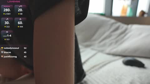 Snapshot of marinyx chatting on 03-09-26, 04:16 Mari online show from 03-09-26, 04:16