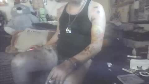 Snapshot of mario_1974 chatting on 03-29-26, 08:14 Ray online show from 03-29-26, 08:14