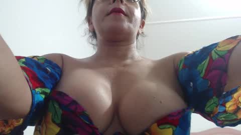 Snapshot of mariska_69 chatting on 02-01-25, 07:26 mariska_69 online show from 02-01-25, 07:26