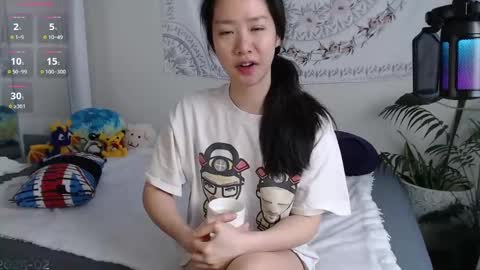 Snapshot of marissapeach chatting on 02-02-25, 02:24 MarissaPeach online show from 02-02-25, 02:24