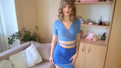 Snapshot of marjoriestallbaumer chatting on 11-10-25, 08:02 Alice online show from 11-10-25, 08:02