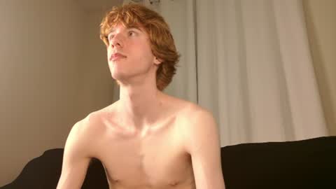 Snapshot of mark327645 chatting on 06-13-26, 02:20 Mark online show from 06-13-26, 02:20