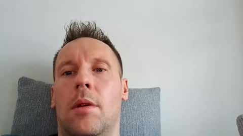 Snapshot of mark__39 chatting on 02-14-25, 09:03 Mark online show from 02-14-25, 09:03