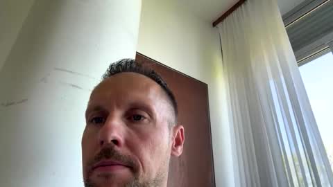Snapshot of mark__39 chatting on 04-23-26, 11:31 Mark online show from 04-23-26, 11:31