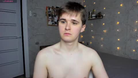 Snapshot of mark_bearcub chatting on 06-17-26, 07:48 Mark online show from 06-17-26, 07:48