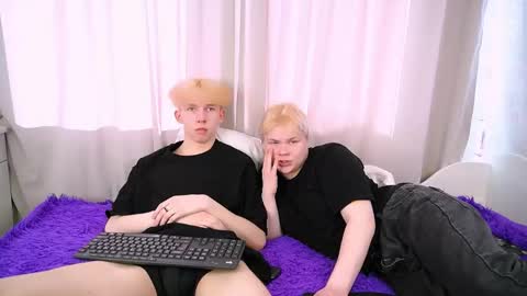 mark_brain online show from 03-26-26, 12:00