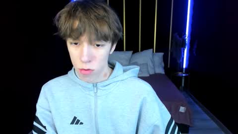 Mark online show from 03-02-26, 10:44