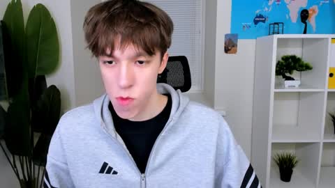 Mark online show from 03-27-26, 02:39