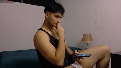 Antonio banderas online show from 02-22-26, 11:25