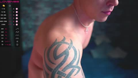 Mark online show from 03-05-25, 02:57