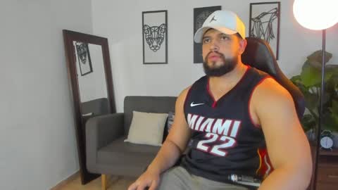 mark_x23 online show from 04-04-26, 01:48