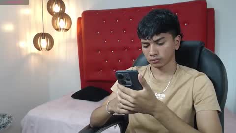 markbowie online show from 12-21-25, 06:15