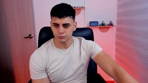 Snapshot of markpotier chatting on 03-24-26, 03:50 MARK online show from 03-24-26, 03:50