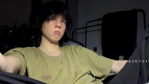 Mark online show from 04-10-26, 07:40