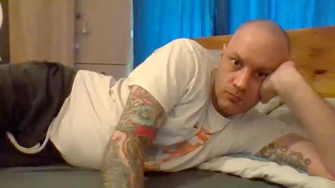 markus_7 online show from 04-14-26, 07:47