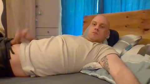markus_7 online show from 05-16-26, 06:21