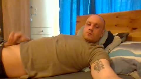 markus_7 online show from 06-09-26, 06:47