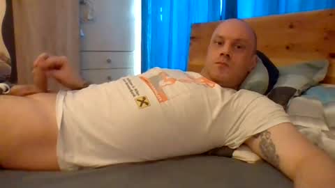 markus_7 online show from 06-19-26, 06:18