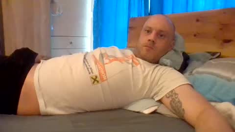 markus_7 online show from 07-12-26, 12:07
