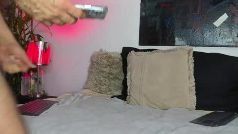 Snapshot of markus_latin chatting on 12-02-24, 04:42 Markus latin online show from 12-02-24, 04:42