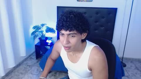 Snapshot of markuz_18 chatting on 01-13-26, 09:53 Markuz online show from 01-13-26, 09:53