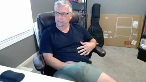 Snapshot of marky0029 chatting on 07-10-26, 02:52 marky0029 online show from 07-10-26, 02:52