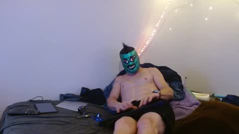 markymark101825061 online show from 02-13-25, 09:51