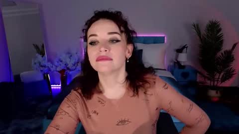 Snapshot of marladewis chatting on 02-05-26, 06:45 MarlaDewis online show from 02-05-26, 06:45