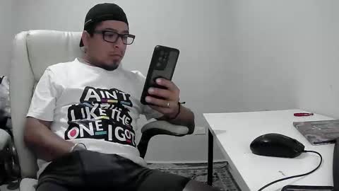 marlovemypup online show from 03-15-26, 04:40