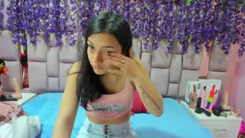 Snapshot of marlyanal chatting on 12-12-24, 01:39 Marly Anal  online show from 12-12-24, 01:39