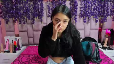Snapshot of marlyanal chatting on 01-14-25, 12:56 Marly Anal  online show from 01-14-25, 12:56