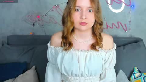 Snapshot of marlyn_owen chatting on 05-10-26, 01:11 Emmaa online show from 05-10-26, 01:11