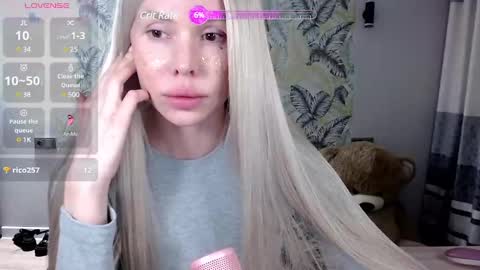 Snapshot of marmalade_fox chatting on 03-06-25, 01:35 Marmalade Fox online show from 03-06-25, 01:35