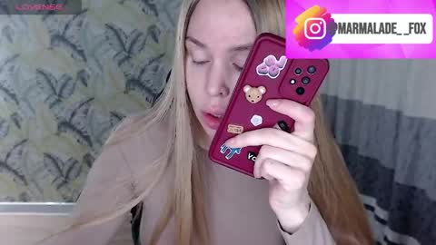 Marmalade Fox online show from 04-25-26, 02:03