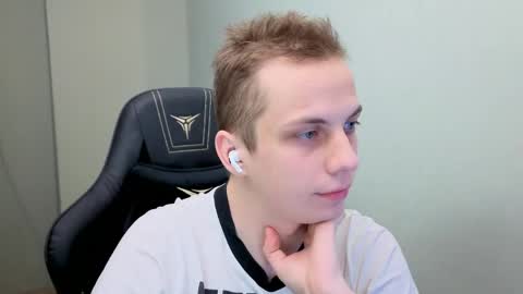 Marko online show from 04-15-26, 07:54