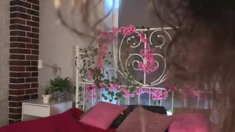 Andriella online show from 04-21-26, 09:48