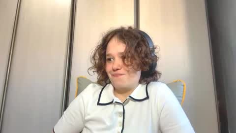 Snapshot of marquittacolarossi chatting on 03-26-26, 10:10 Lola online show from 03-26-26, 10:10