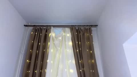 Marrie online show from 09-18-25, 07:21