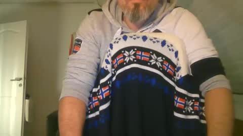 Snapshot of marriedcock1980 chatting on 01-24-25, 04:17 marriedcock1980 online show from 01-24-25, 04:17