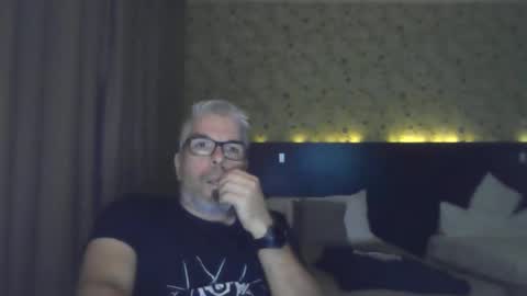 Snapshot of marriedcock1980 chatting on 09-15-25, 06:19 marriedcock1980 online show from 09-15-25, 06:19