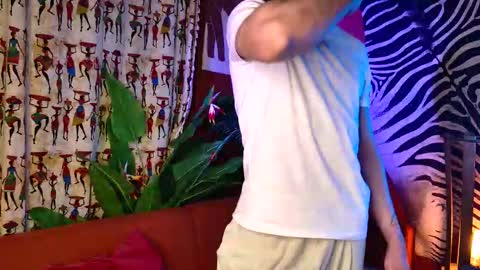 Mars online show from 03-26-26, 02:39