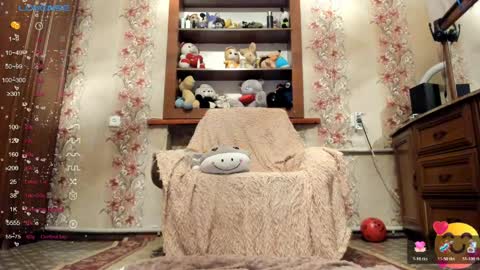  Elsa Lovense  Lush  is active Open Pvt Welcome to the world of pleasure online show from 04-02-26, 11:24