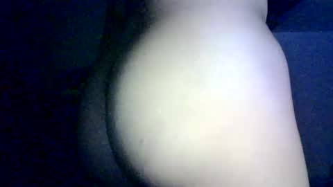 Snapshot of marshmalow_boy chatting on 07-28-26, 07:04 marshmalow_boy online show from 07-28-26, 07:04