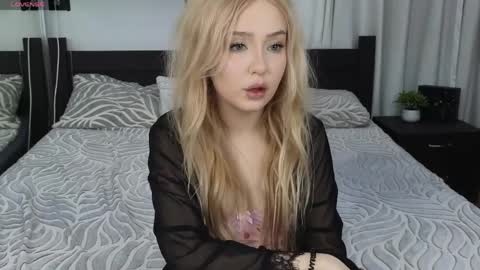 Marta online show from 04-08-26, 02:06