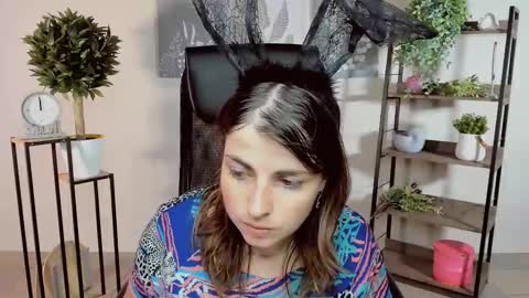 martaedams online show from 10-07-25, 06:21