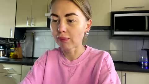 Marta online show from 05-26-26, 02:24