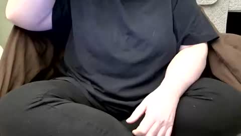 Martha online show from 04-03-26, 04:10