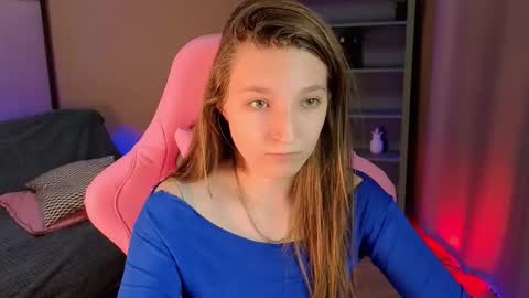 Snapshot of marthalune chatting on 09-12-25, 10:26 Martha online show from 09-12-25, 10:26