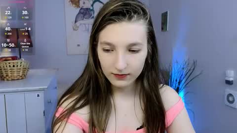 Snapshot of marthalune chatting on 09-20-25, 10:16 Martha online show from 09-20-25, 10:16